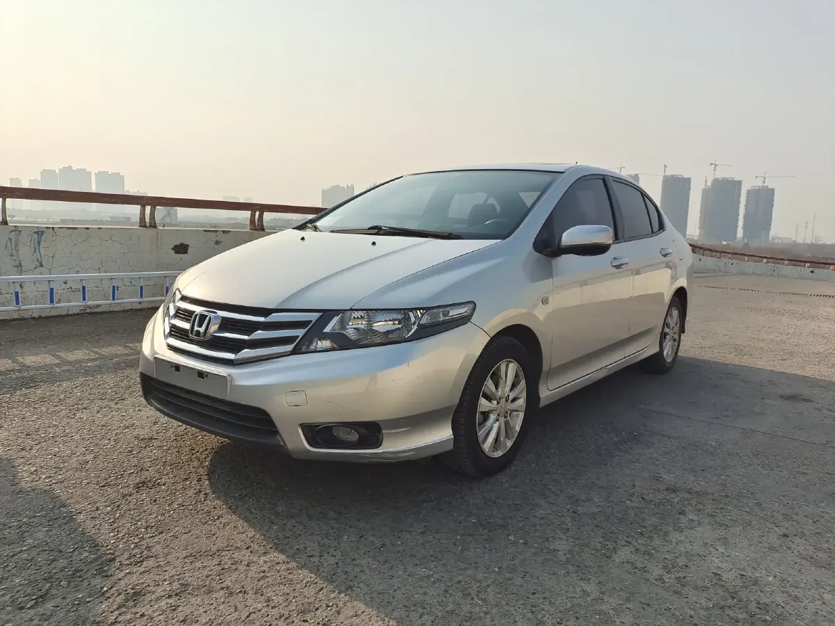 2012 Honda City Classic 1.5L 120HP L4 5AT,autocango,china used car exporter,china ev exporter,chinese used car exporter,chinese used ev exporter