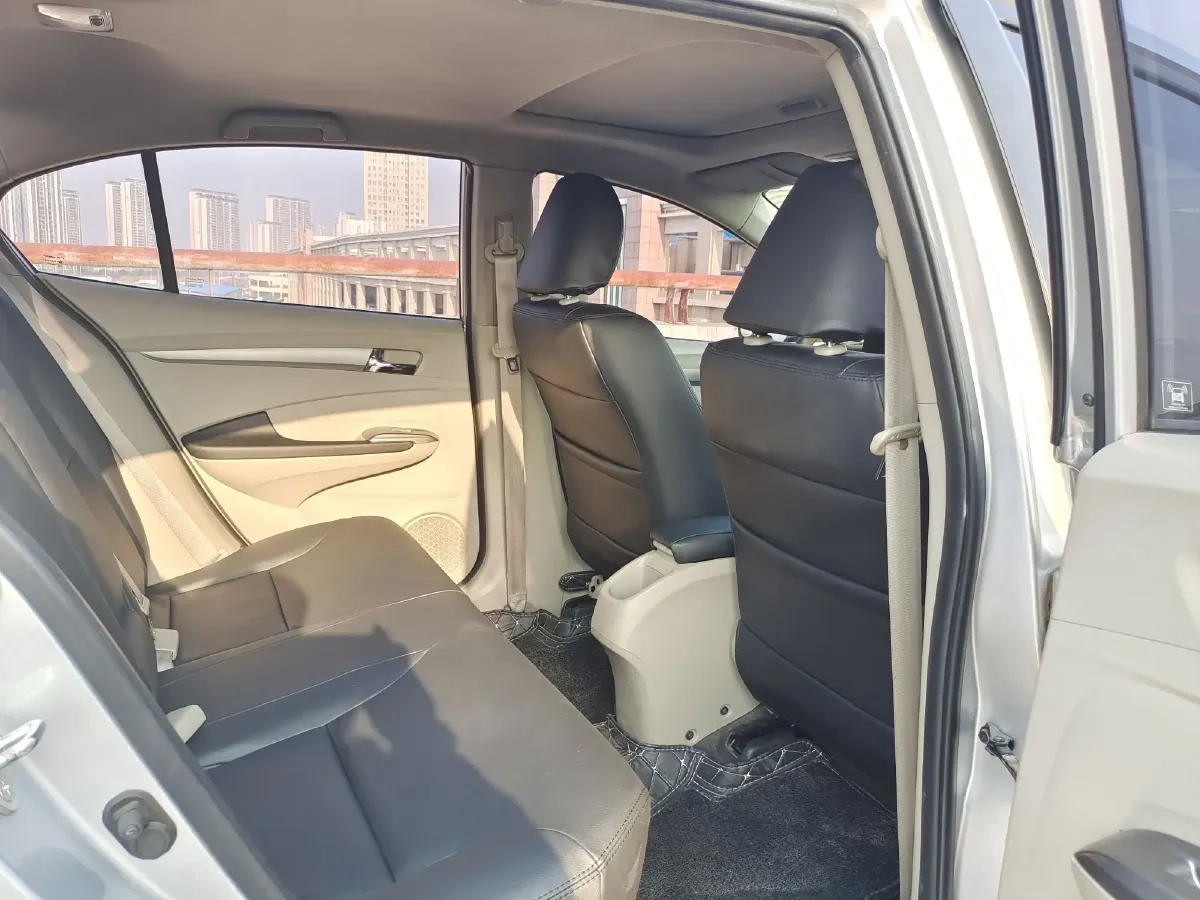 2012 Honda City Classic 1.5L 120HP L4 5AT,autocango,china used car exporter,china ev exporter,chinese used car exporter,chinese used ev exporter