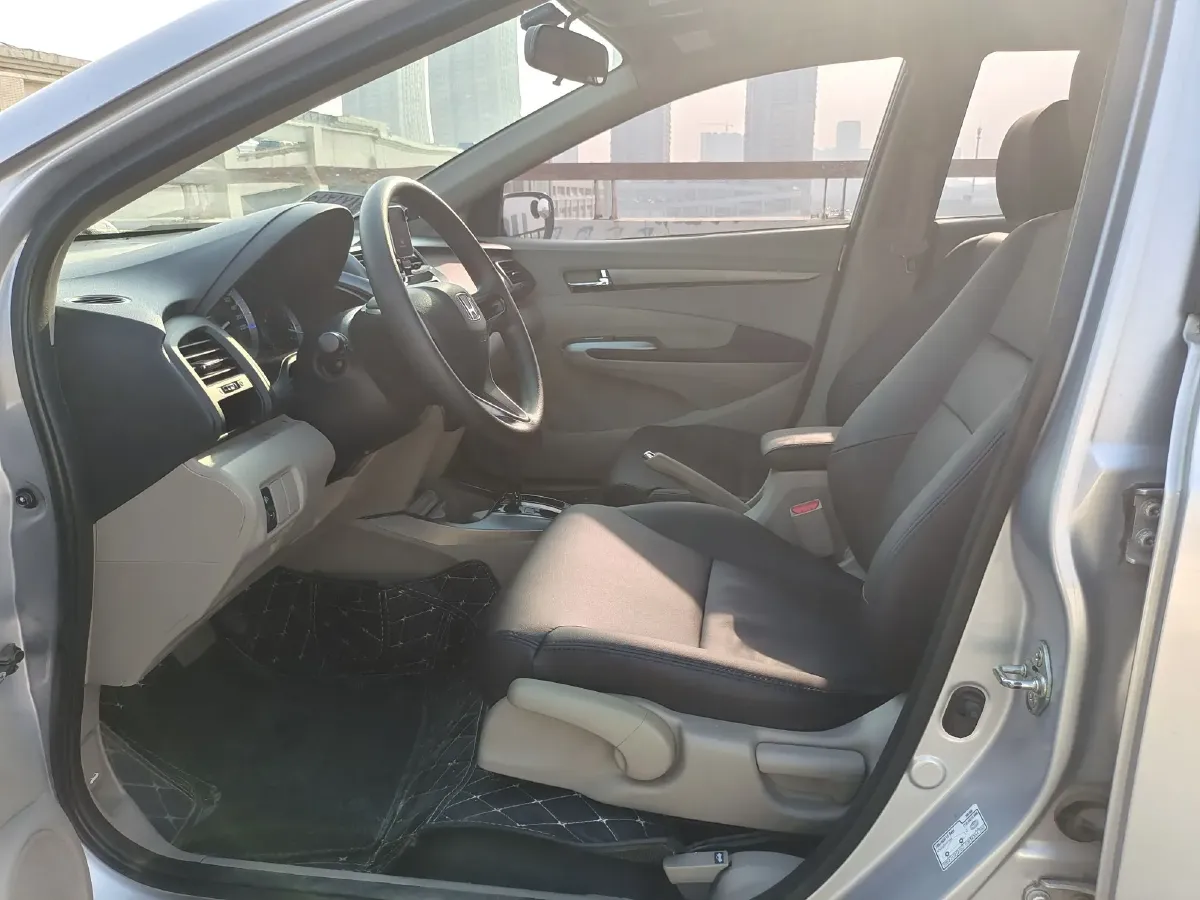 2012 Honda City Classic 1.5L 120HP L4 5AT,autocango,china used car exporter,china ev exporter,chinese used car exporter,chinese used ev exporter