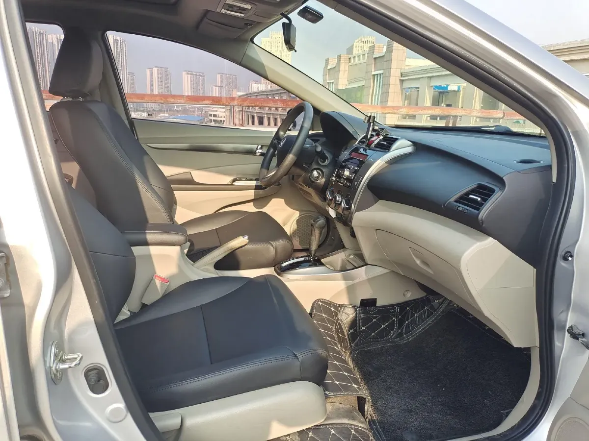 2012 Honda City Classic 1.5L 120HP L4 5AT,autocango,china used car exporter,china ev exporter,chinese used car exporter,chinese used ev exporter