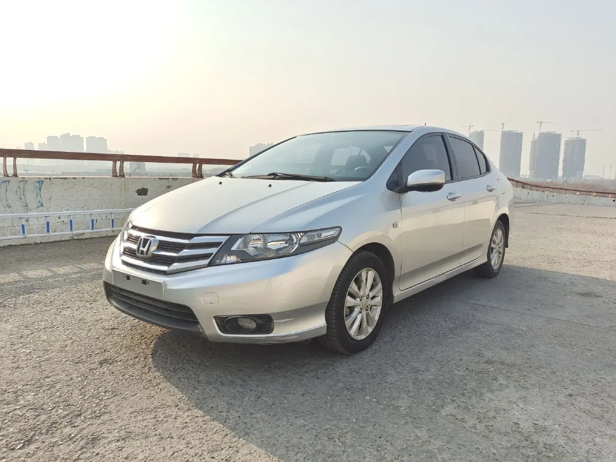 2012 Honda City Classic 1.5L 120HP L4 5AT,autocango,china used car exporter,china ev exporter,chinese used car exporter,chinese used ev exporter