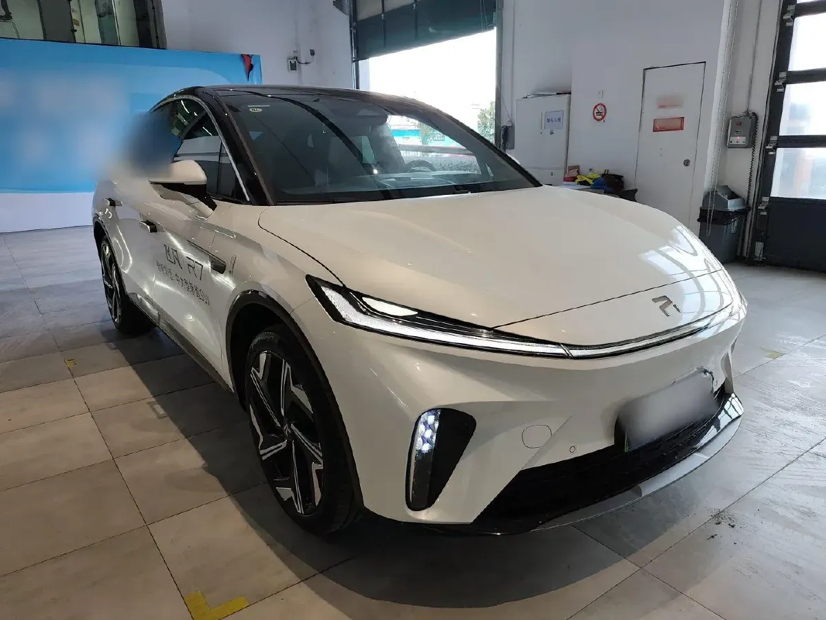 2024 Rising Auto R7 BEV 77KWH,autocango,china used car exporter,china ev exporter,chinese used car exporter,chinese used ev exporter