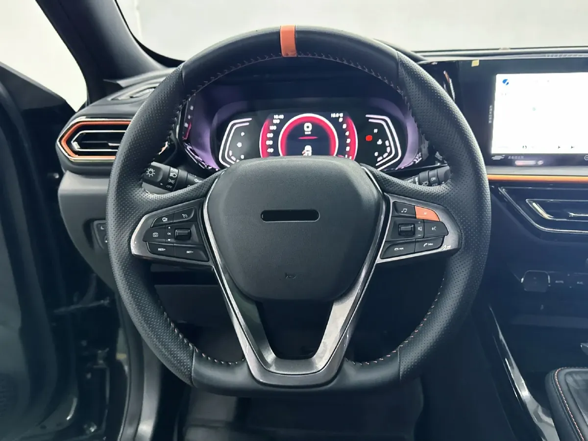 2022 ChangAn Oshan X5 1.5T 180HP L4 7DCT,autocango,china used car exporter,china ev exporter,chinese used car exporter,chinese used ev exporter