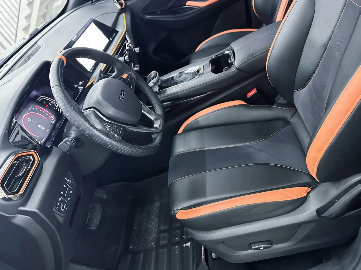 2022 ChangAn Oshan X5 1.5T 180HP L4 7DCT,autocango,china used car exporter,china ev exporter,chinese used car exporter,chinese used ev exporter