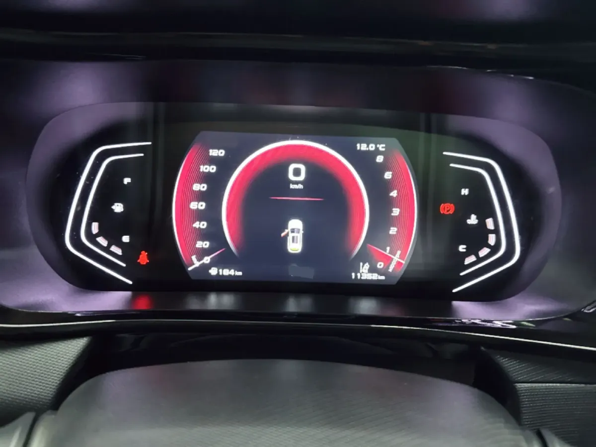 2022 ChangAn Oshan X5 1.5T 180HP L4 7DCT,autocango,china used car exporter,china ev exporter,chinese used car exporter,chinese used ev exporter