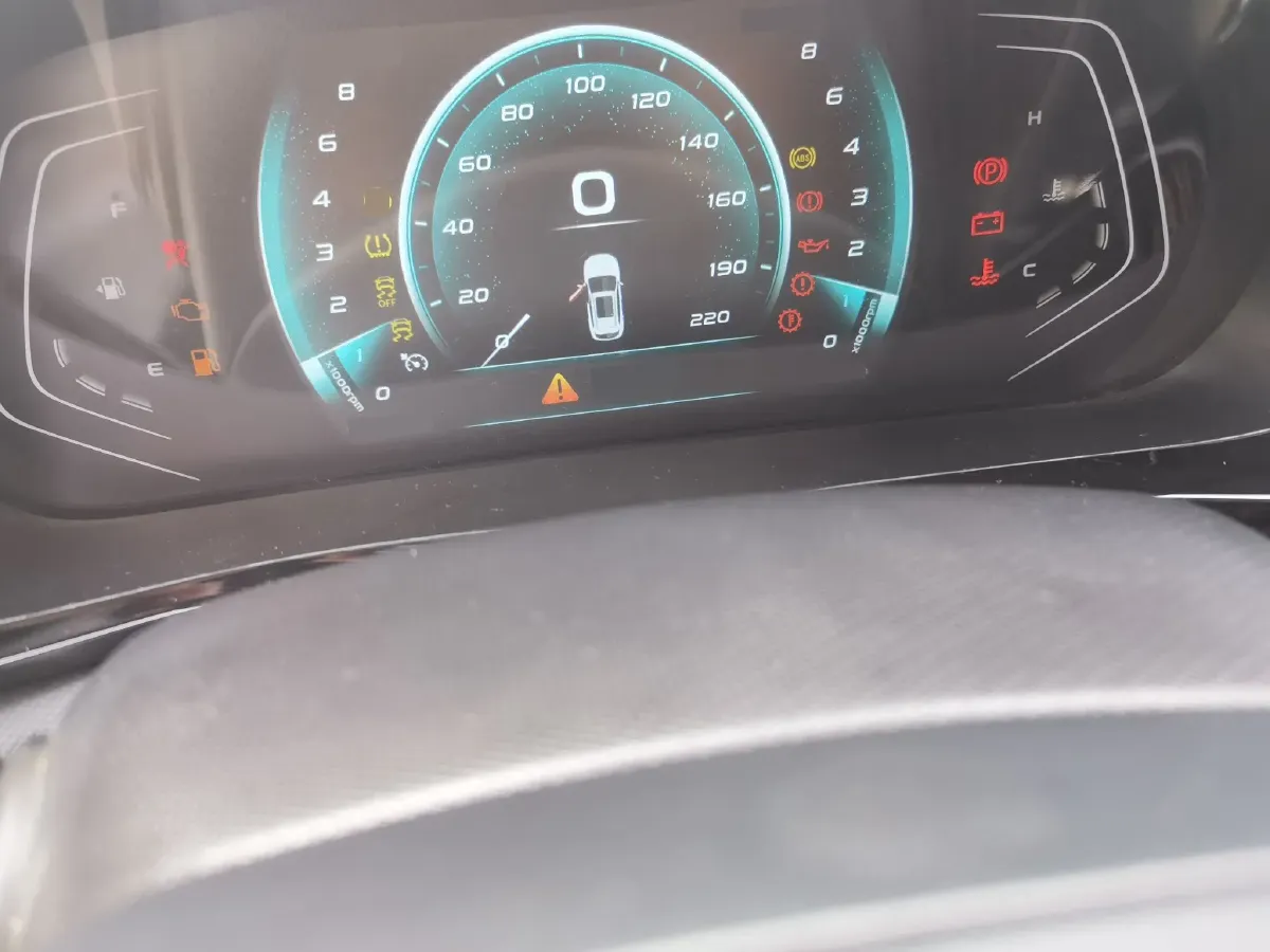 2021 ChangAn Oshan X5 1.5T 180HP L4 7DCT,autocango,china used car exporter,china ev exporter,chinese used car exporter,chinese used ev exporter