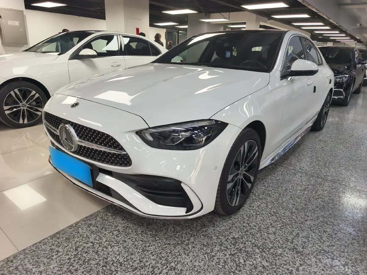 2023 Mercedes-Benz C Class 2.0T 204HP L4 9AT PHEV 25.4KWH
