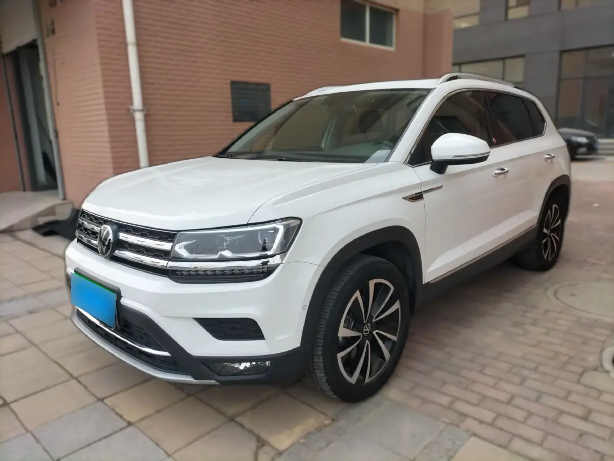 2021 Volkswagen Tharu 1.4T 150HP L4 7DCT