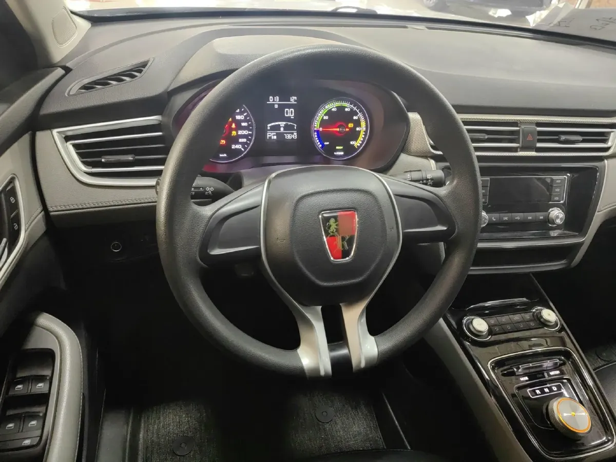 2018 Roewe Ei5 BEV 35KWH,autocango,china used car exporter,china ev exporter,chinese used car exporter,chinese used ev exporter