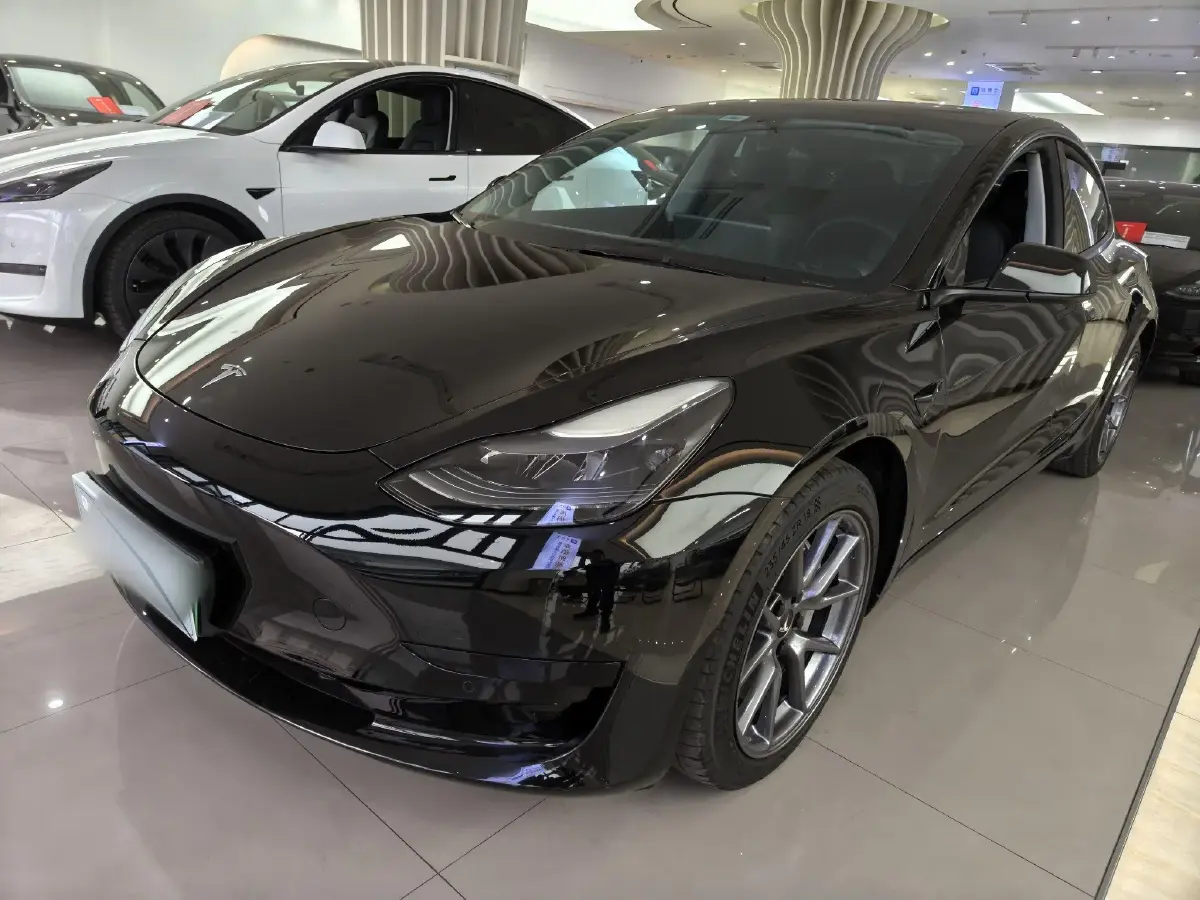 2022 Tesla Model 3 BEV 60KWH