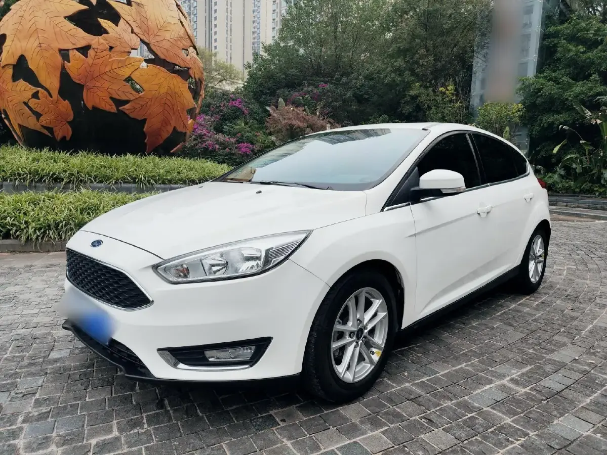 2017 Ford Focus 1.5T 181HP L4 6AT