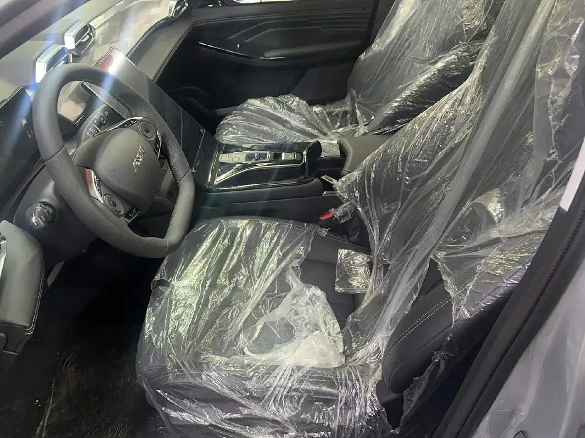 2023 DongFeng Aeolus HaoHan 1.5T 204HP L4 7DCT,autocango,china used car exporter,china ev exporter,chinese used car exporter,chinese used ev exporter