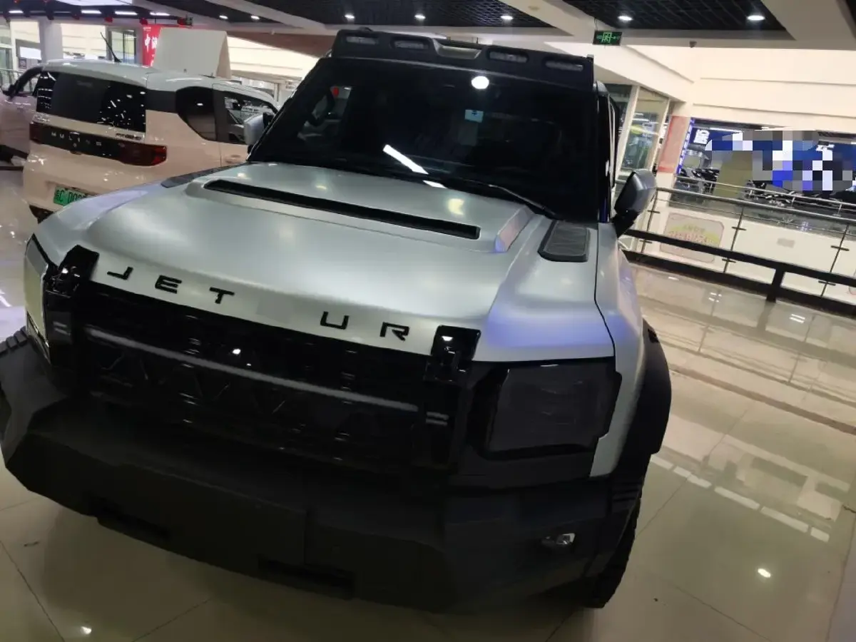 2024 Jetour Traveller 2.0T 254HP L4 7DCT