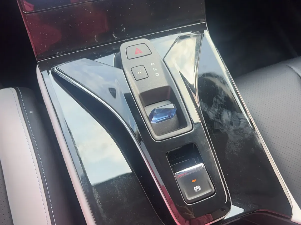 2023 DongFeng Aeolus HaoHan 1.5T 204HP L4 4DHT Hybrid,autocango,china used car exporter,china ev exporter,chinese used car exporter,chinese used ev exporter