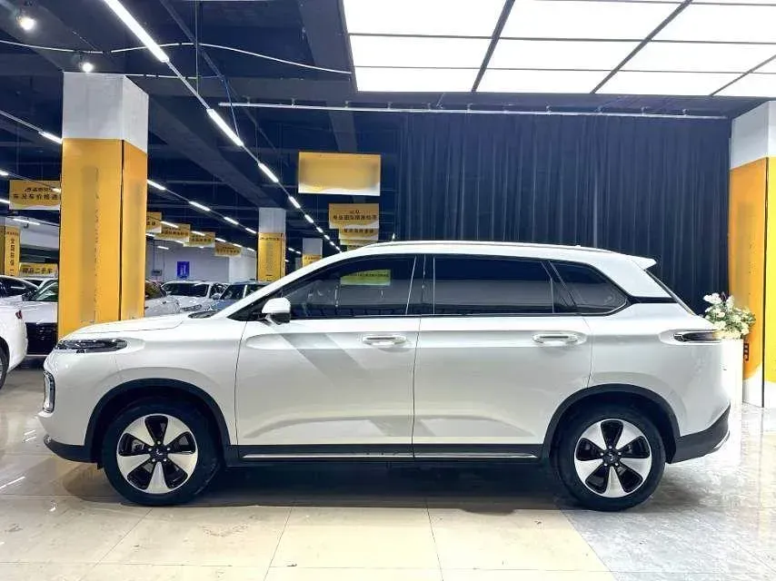2023 WuLing XingYun 2.0L 136HP L4 1DHT Hybrid 1.8KWH,autocango,china used car exporter,china ev exporter,chinese used car exporter,chinese used ev exporter