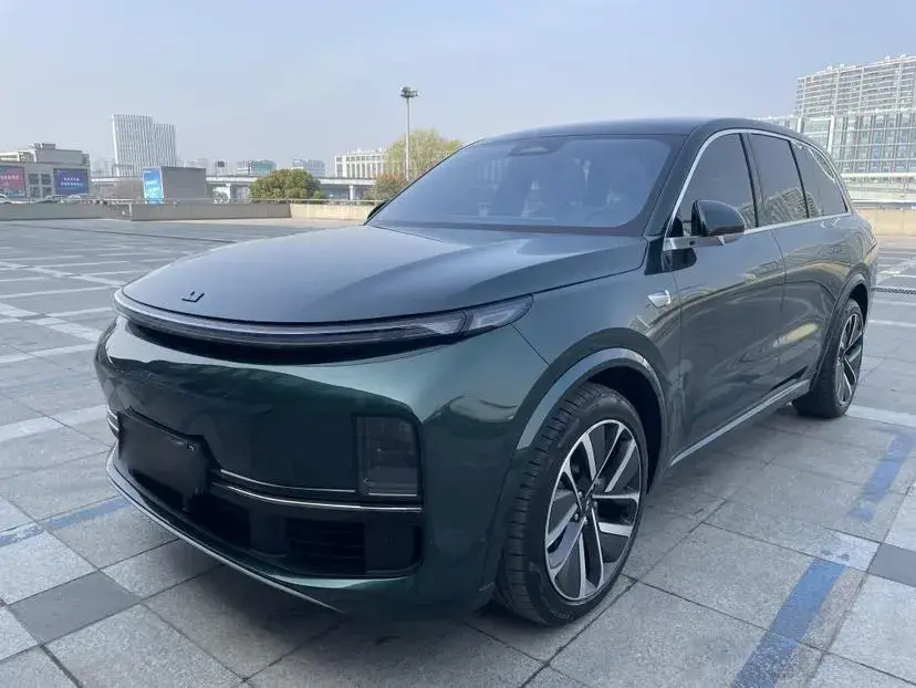 2023 Li L8 Range Extended 154HP REEV 40.9KWH