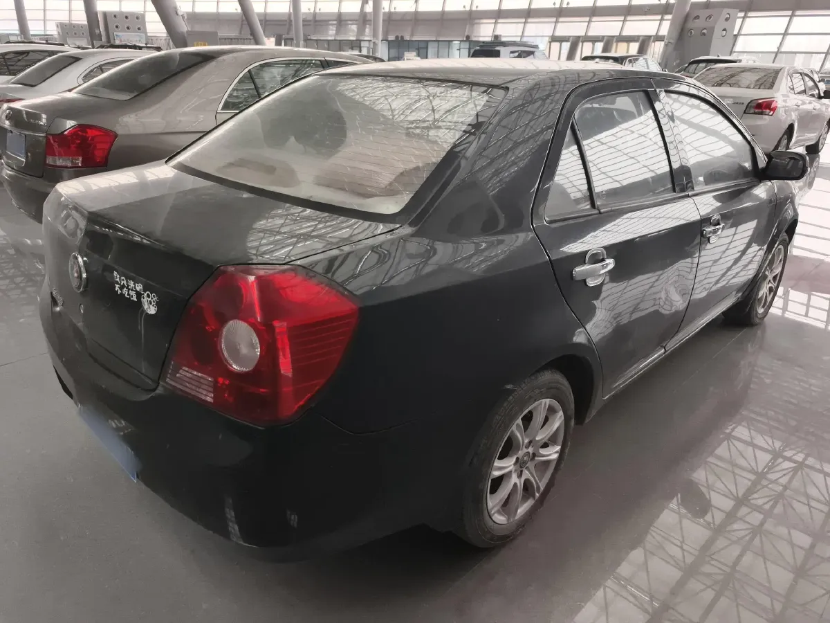 2013 Geely KingKong 1.5L 94HP L4 5MT,autocango,china used car exporter,china ev exporter,chinese used car exporter,chinese used ev exporter