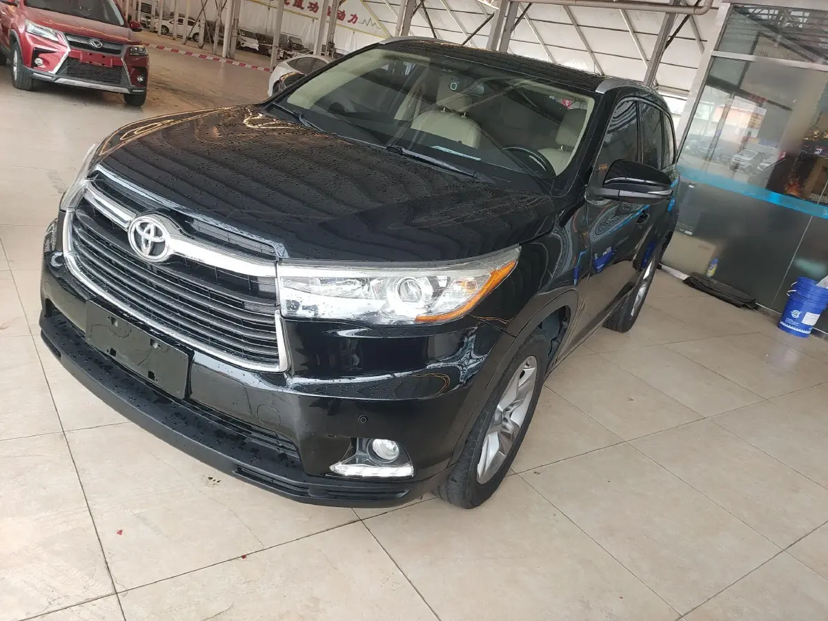 2017 Toyota Highlander 2.0T 220HP L4 6AT