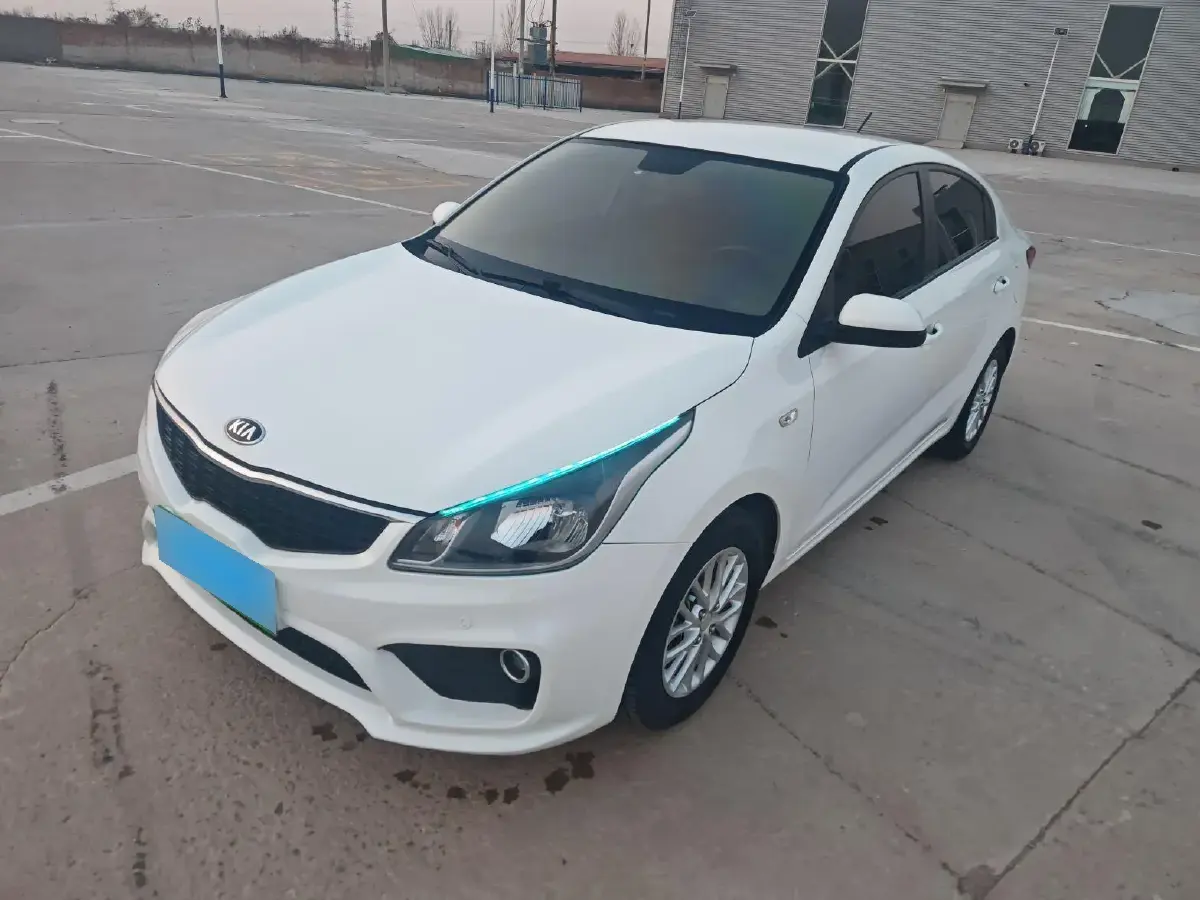 2017 Kia K2 1.4L 100HP L4 6AT