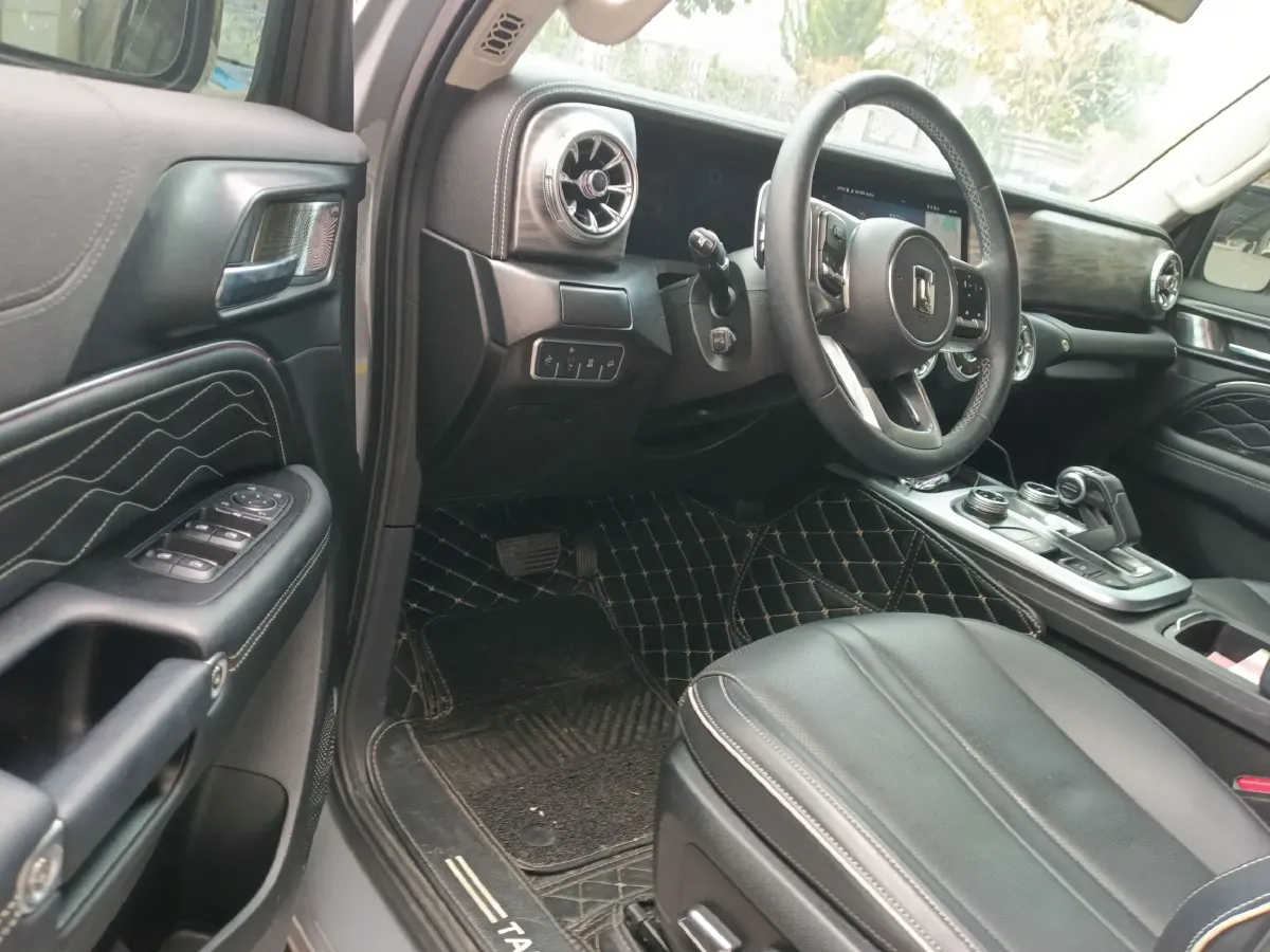 2021 Tank 300 2.0T 227HP L4 8AT,autocango,china used car exporter,china ev exporter,chinese used car exporter,chinese used ev exporter