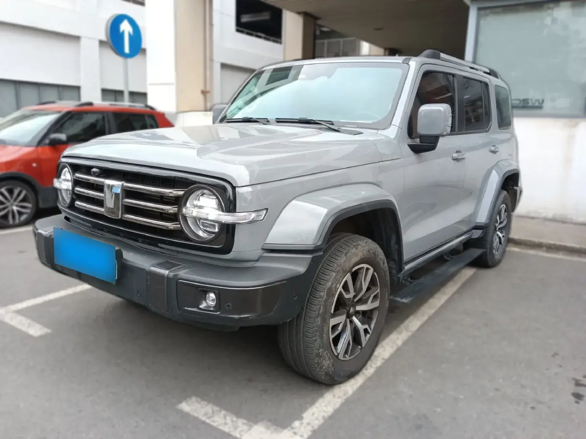 2021 Tank 300 2.0T 227HP L4 8AT