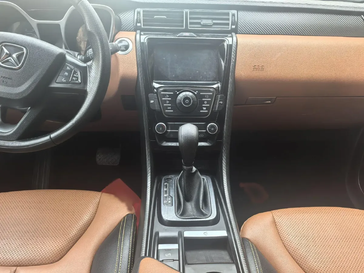 2016 JMC YuSheng S330 1.5T 163HP L4 6AT,autocango,china used car exporter,china ev exporter,chinese used car exporter,chinese used ev exporter