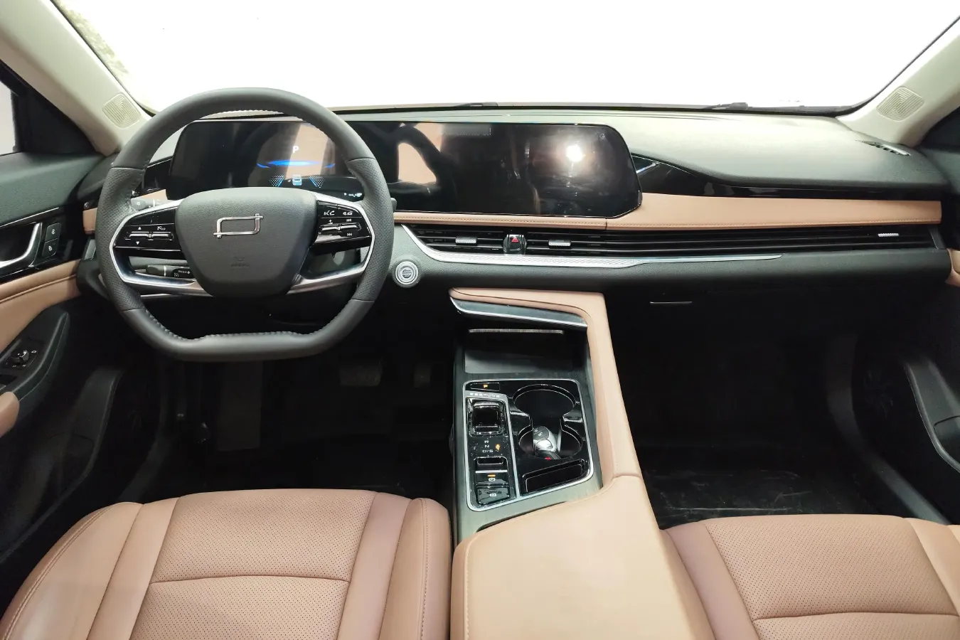 2024 Bestune B70 1.5T 169HP L4 7DCT,autocango,china used car exporter,china ev exporter,chinese used car exporter,chinese used ev exporter