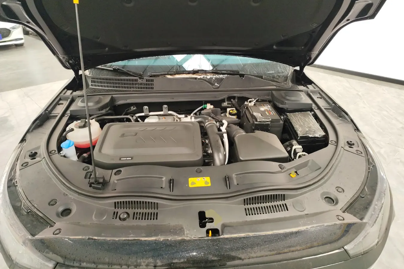 2024 Bestune B70 1.5T 169HP L4 7DCT,autocango,china used car exporter,china ev exporter,chinese used car exporter,chinese used ev exporter