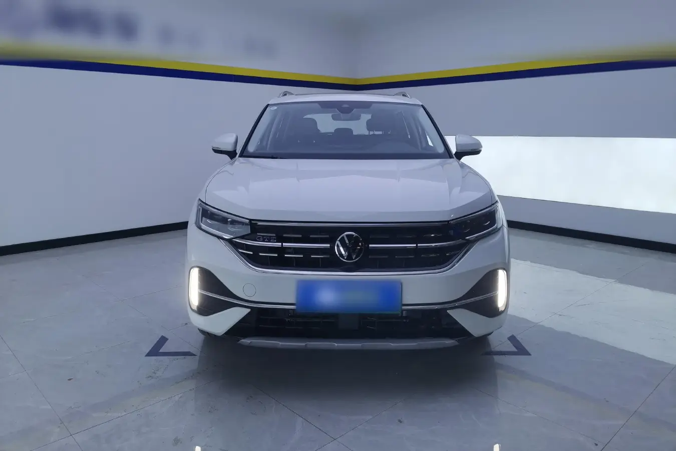 2023 Volkswagen Tayron GTE 1.4T 150HP L4 6DCT PHEV 13KWH