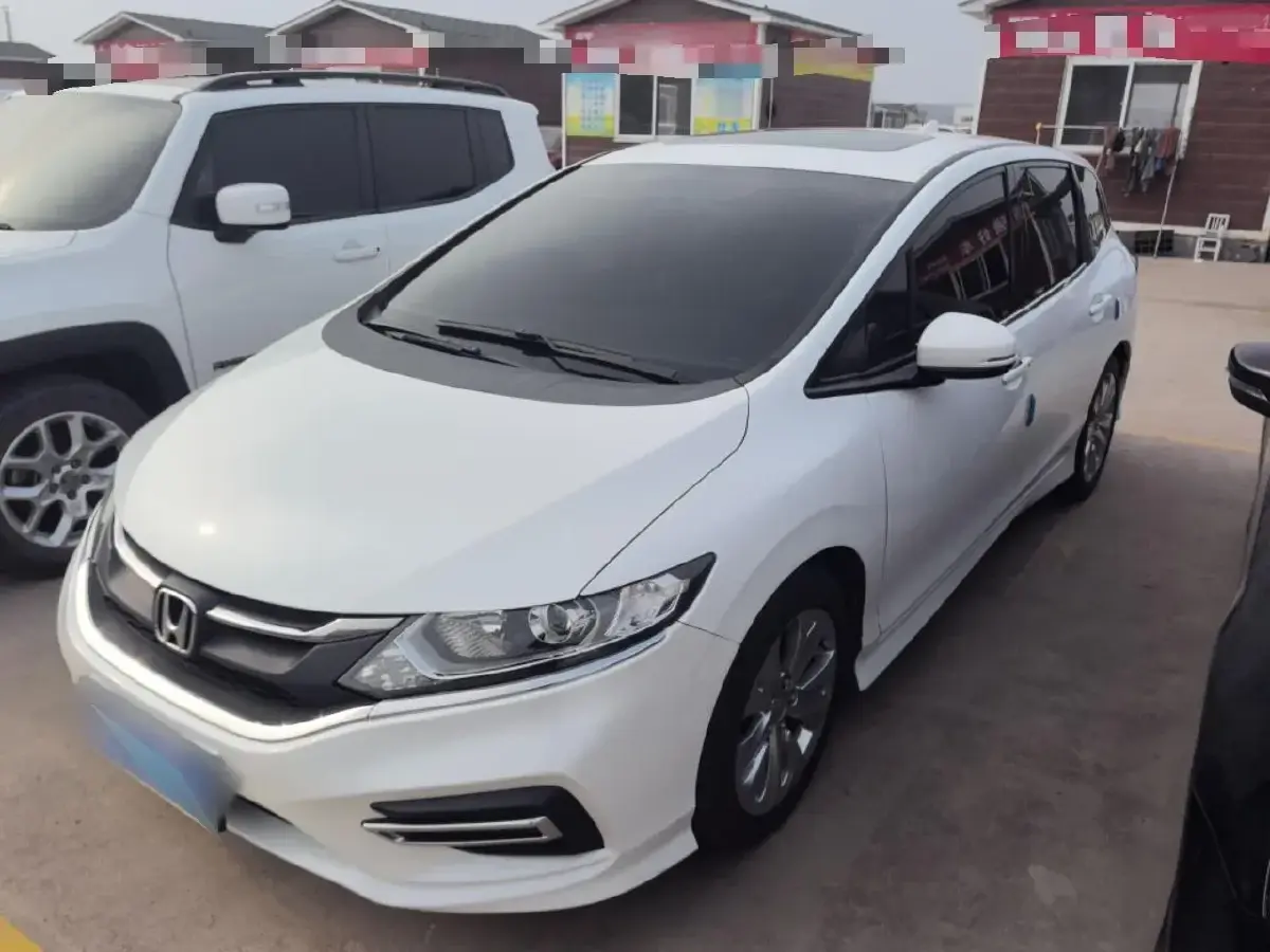 2017 Honda Jade 1.8L 141HP L4 5AT