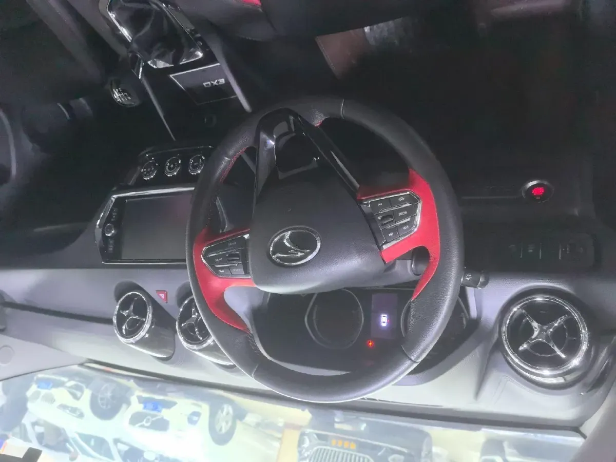 2018 Soueast DX3 1.5T 156HP L4 6MT,autocango,china used car exporter,china ev exporter,chinese used car exporter,chinese used ev exporter