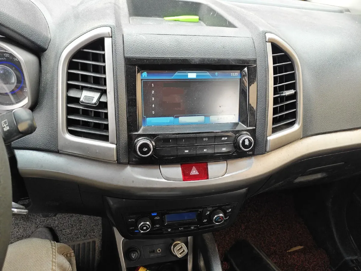 2014 JAC Refine S3 1.5L 113HP L4 6MT,autocango,china used car exporter,china ev exporter,chinese used car exporter,chinese used ev exporter