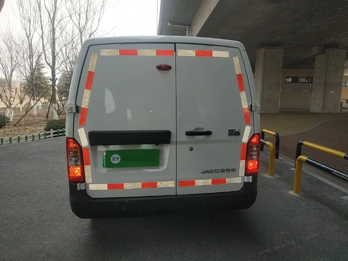 2023 JAC Blue Cat BEV 40.55KWH,autocango,china used car exporter,china ev exporter,chinese used car exporter,chinese used ev exporter