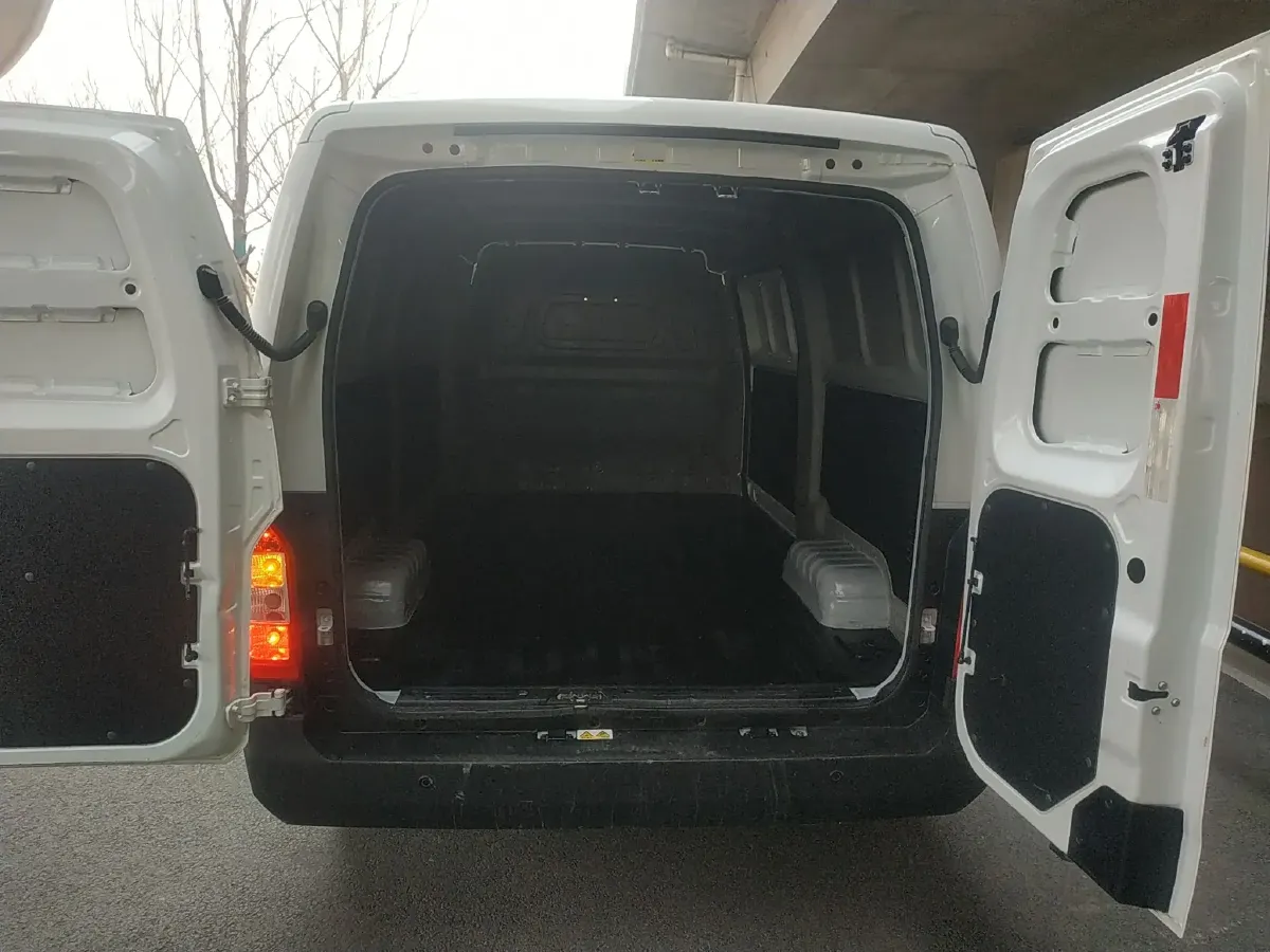 2023 JAC Blue Cat BEV 40.55KWH,autocango,china used car exporter,china ev exporter,chinese used car exporter,chinese used ev exporter