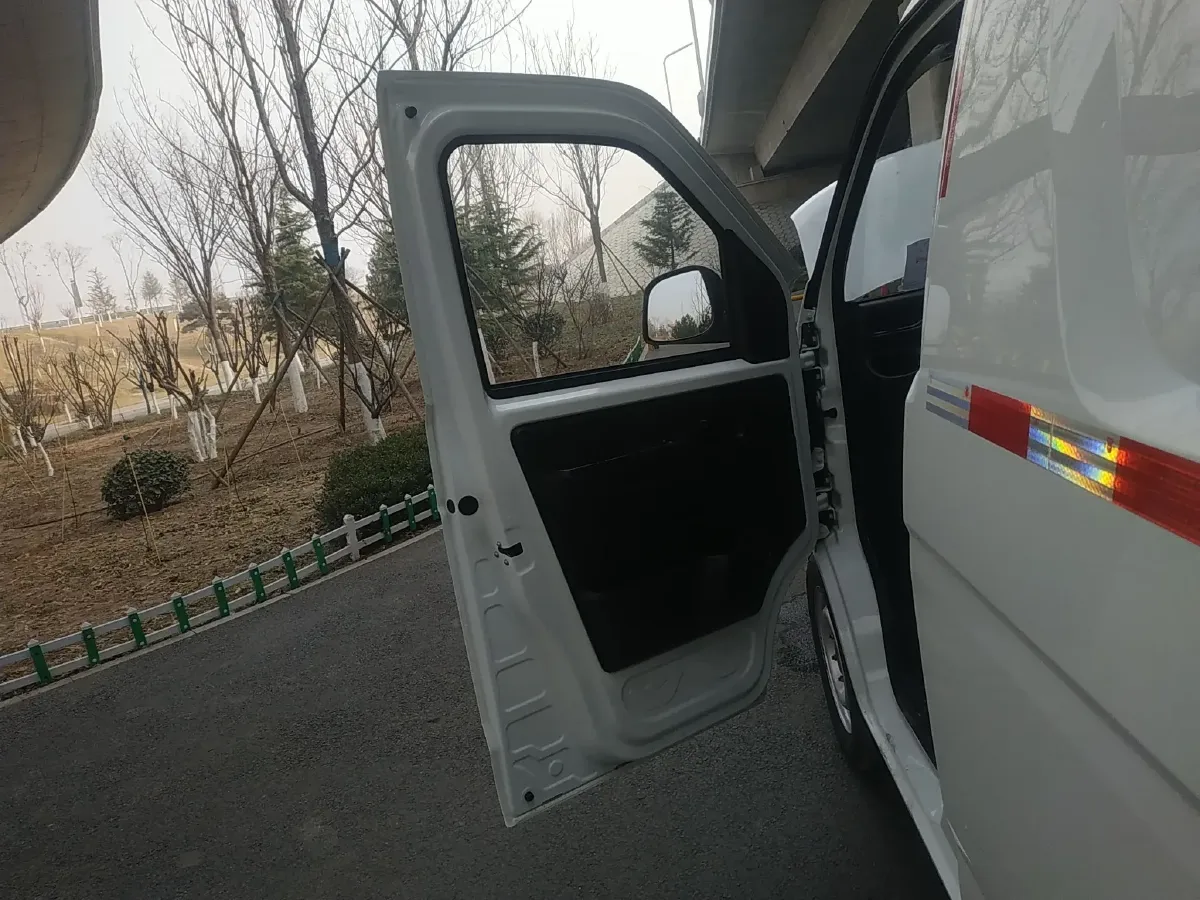 2023 JAC Blue Cat BEV 40.55KWH,autocango,china used car exporter,china ev exporter,chinese used car exporter,chinese used ev exporter