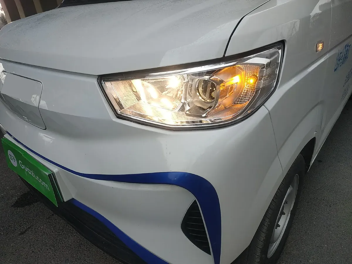 2023 JAC Blue Cat BEV 40.55KWH,autocango,china used car exporter,china ev exporter,chinese used car exporter,chinese used ev exporter