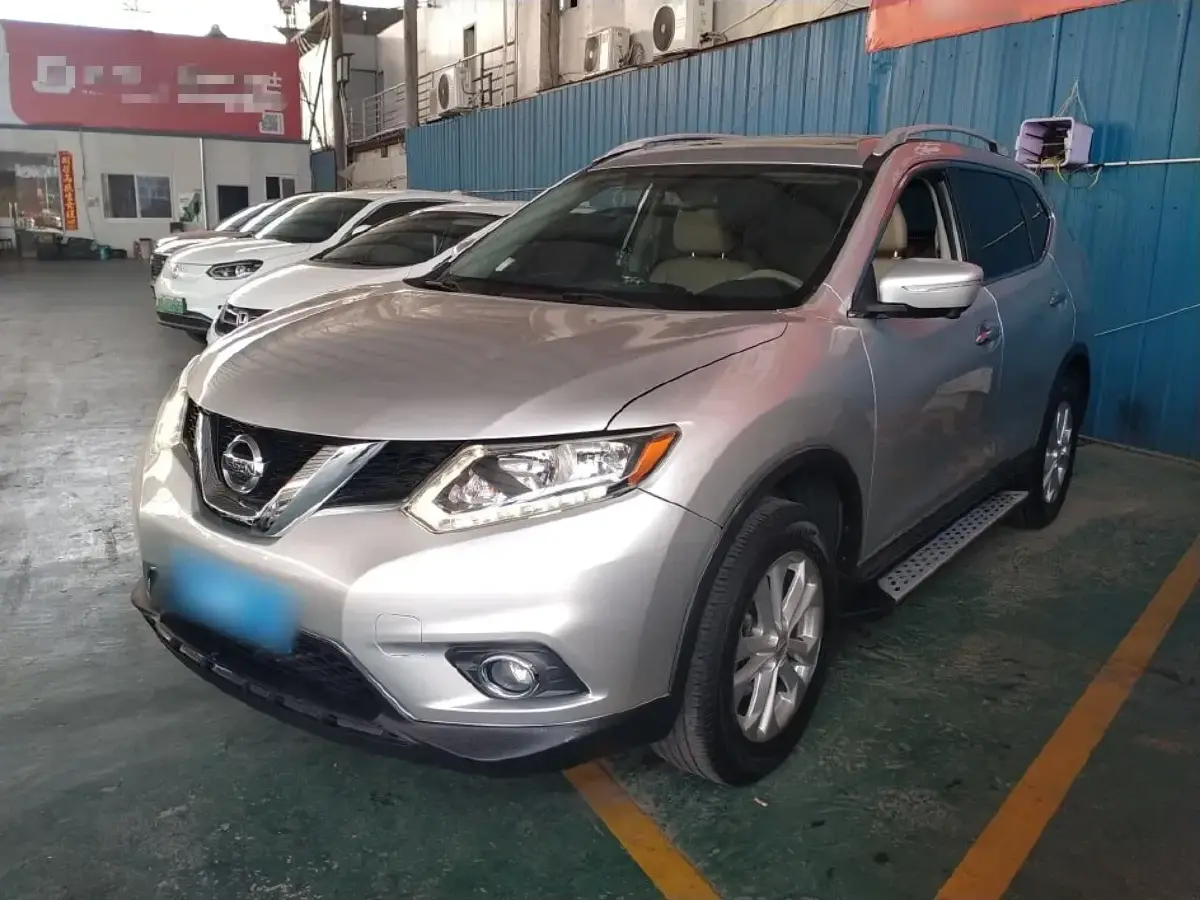 2014 Nissan X-Trail 2.0L 150HP L4 CVT