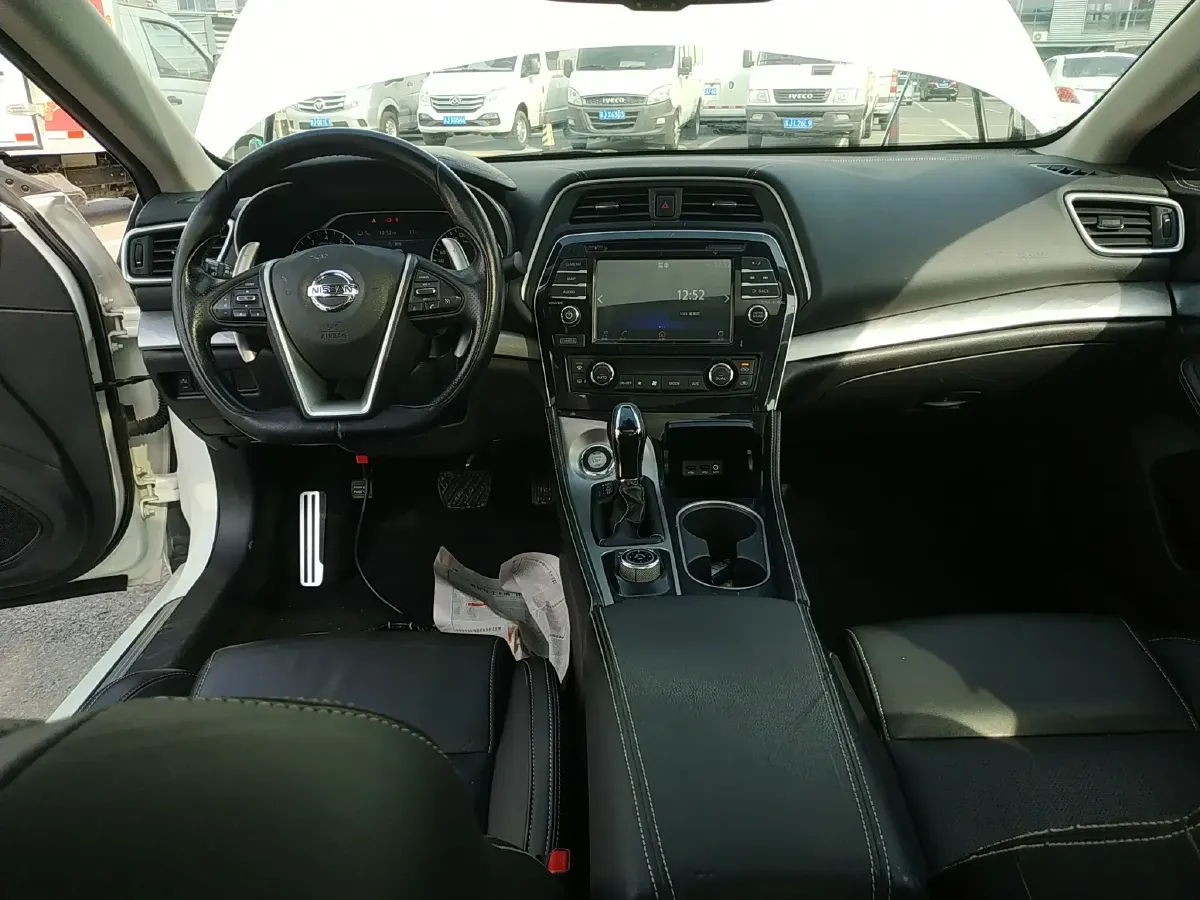 2016 Nissan Maxima 2.5L 186HP L4 CVT,autocango,china used car exporter,china ev exporter,chinese used car exporter,chinese used ev exporter