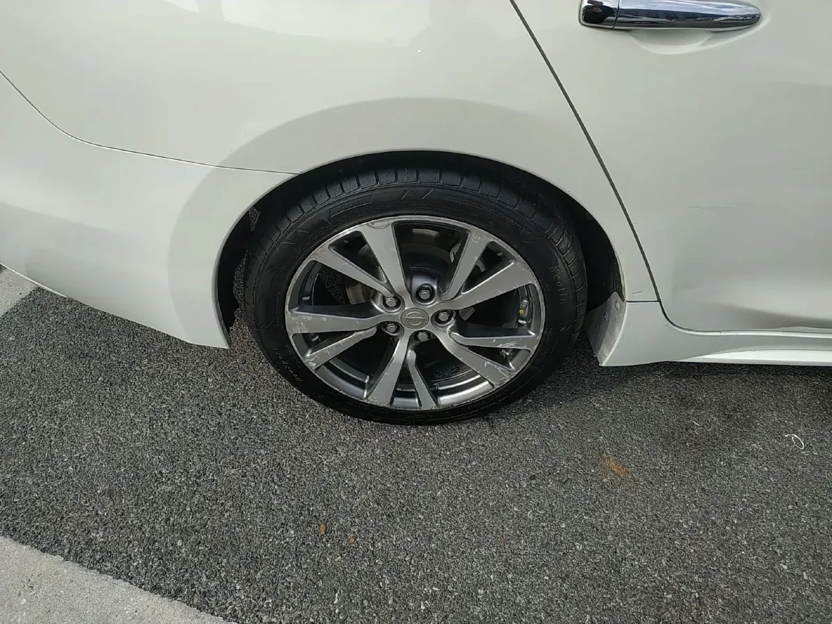 2016 Nissan Maxima 2.5L 186HP L4 CVT,autocango,china used car exporter,china ev exporter,chinese used car exporter,chinese used ev exporter