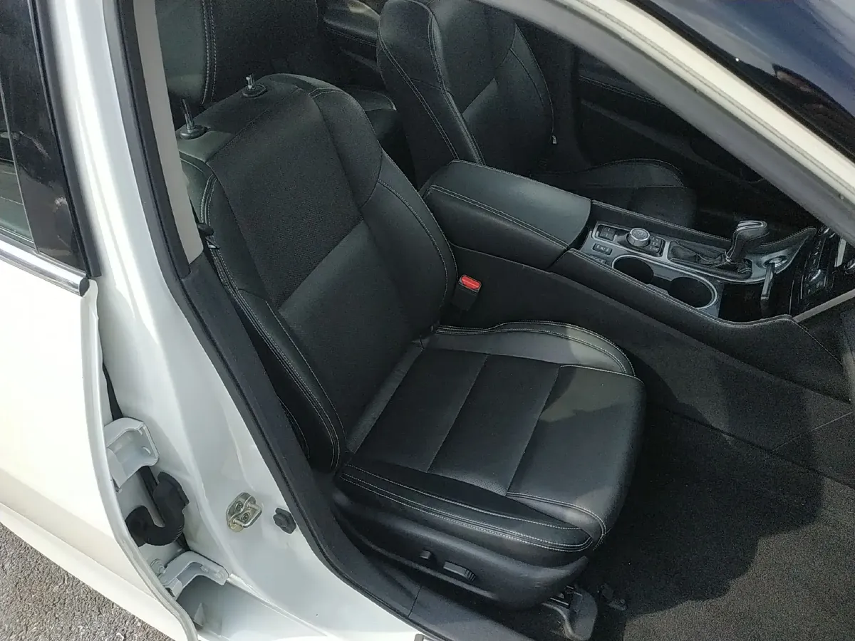 2016 Nissan Maxima 2.5L 186HP L4 CVT,autocango,china used car exporter,china ev exporter,chinese used car exporter,chinese used ev exporter