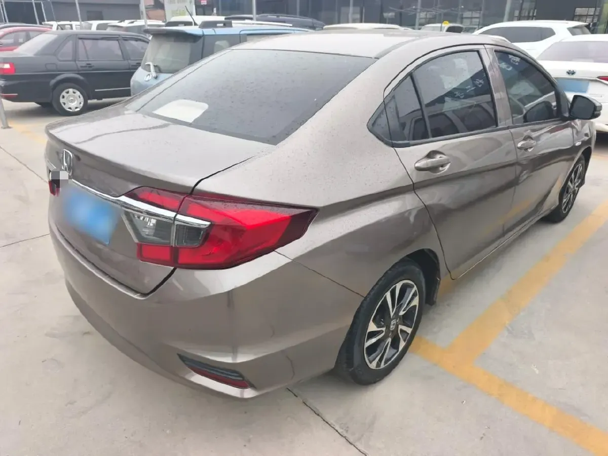 2016 Honda Greiz 1.5L 131HP L4 CVT,autocango,china used car exporter,china ev exporter,chinese used car exporter,chinese used ev exporter