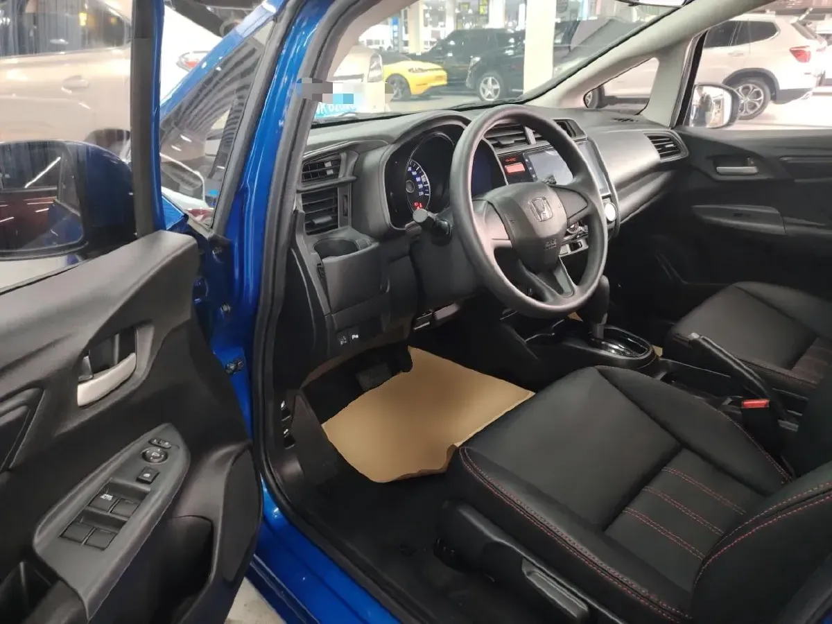 2016 Honda Fit 1.5L 131HP L4 CVT,autocango,china used car exporter,china ev exporter,chinese used car exporter,chinese used ev exporter