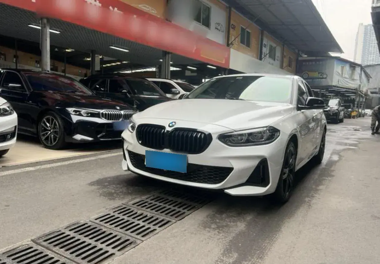 2021 BMW 1 Series 2.0T 192HP L4 7DCT