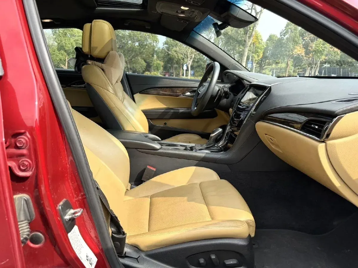 2014 Cadillac ATS 2.0T 276HP L4 6AT,autocango,china used car exporter,china ev exporter,chinese used car exporter,chinese used ev exporter
