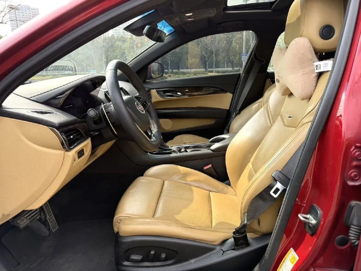 2014 Cadillac ATS 2.0T 276HP L4 6AT,autocango,china used car exporter,china ev exporter,chinese used car exporter,chinese used ev exporter