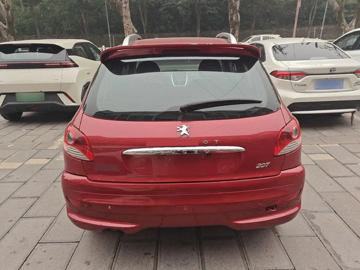 2011 Peugeot 207 1.4L 76HP L4 5MT,autocango,china used car exporter,china ev exporter,chinese used car exporter,chinese used ev exporter