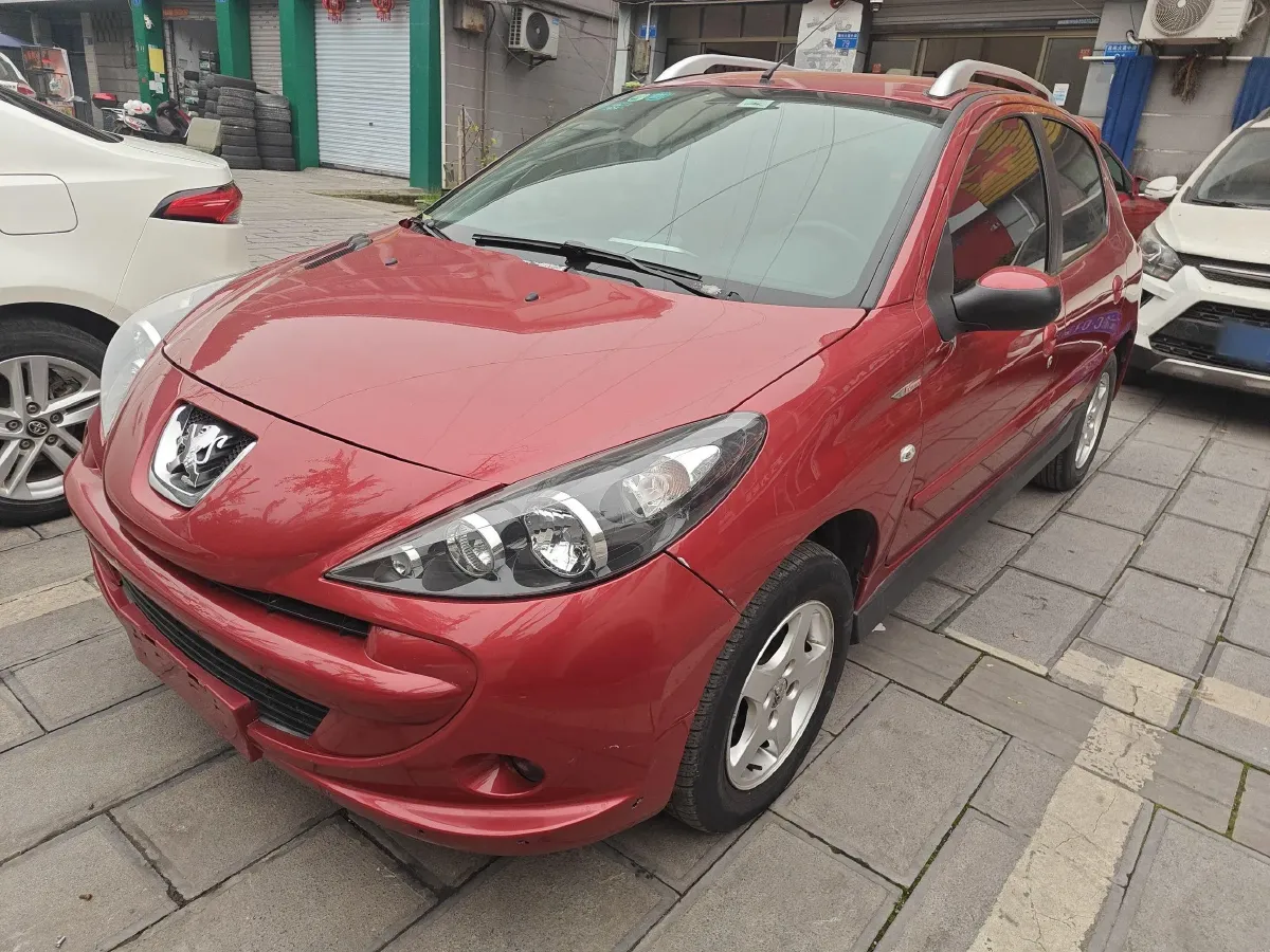 2011 Peugeot 207 1.4L 76HP L4 5MT,autocango,china used car exporter,china ev exporter,chinese used car exporter,chinese used ev exporter