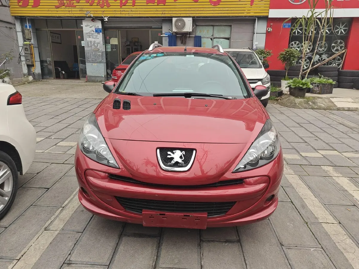 2011 Peugeot 207 1.4L 76HP L4 5MT,autocango,china used car exporter,china ev exporter,chinese used car exporter,chinese used ev exporter