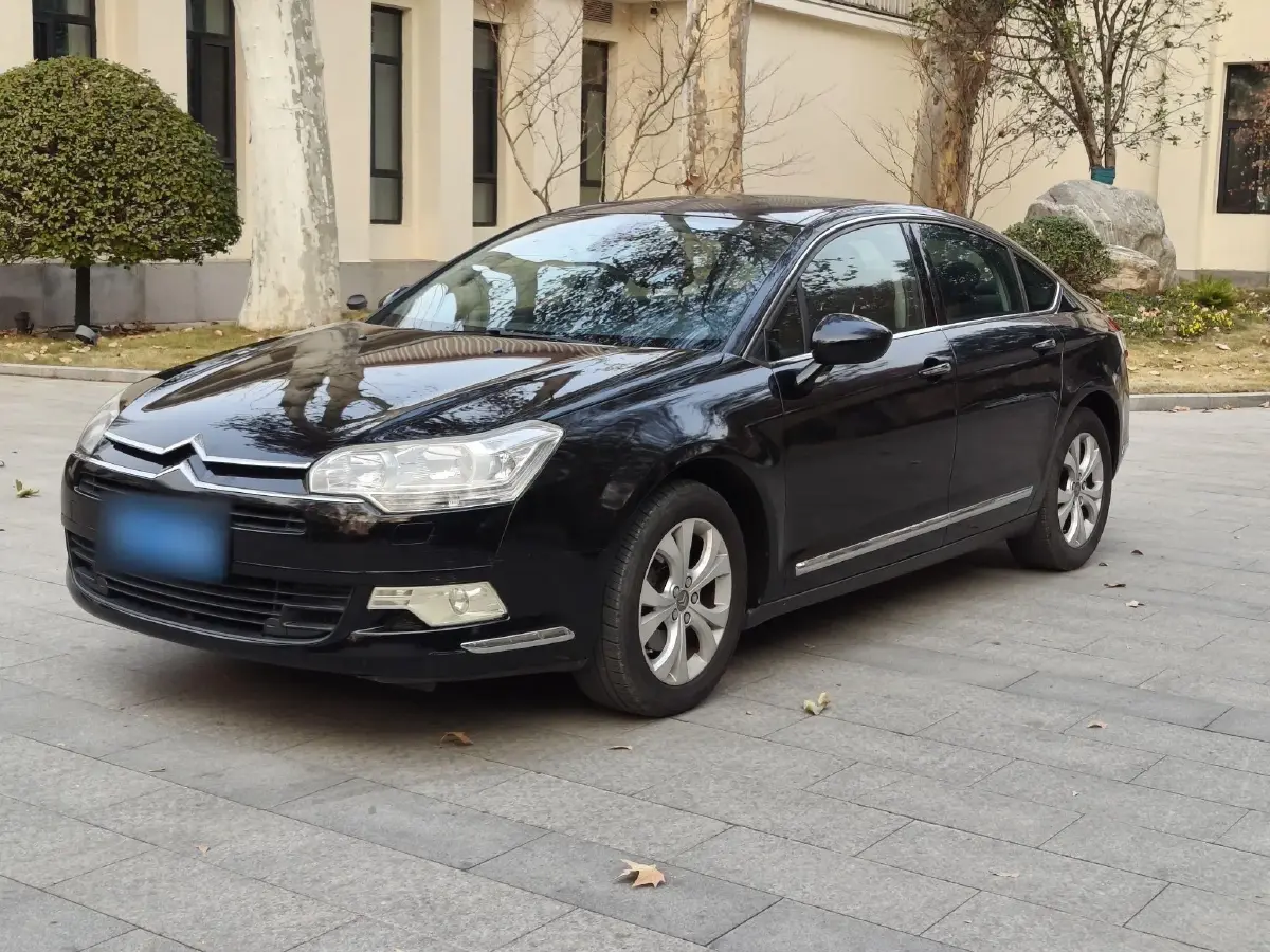 2012 Citroen C5 2.3L 171HP L4 6AT