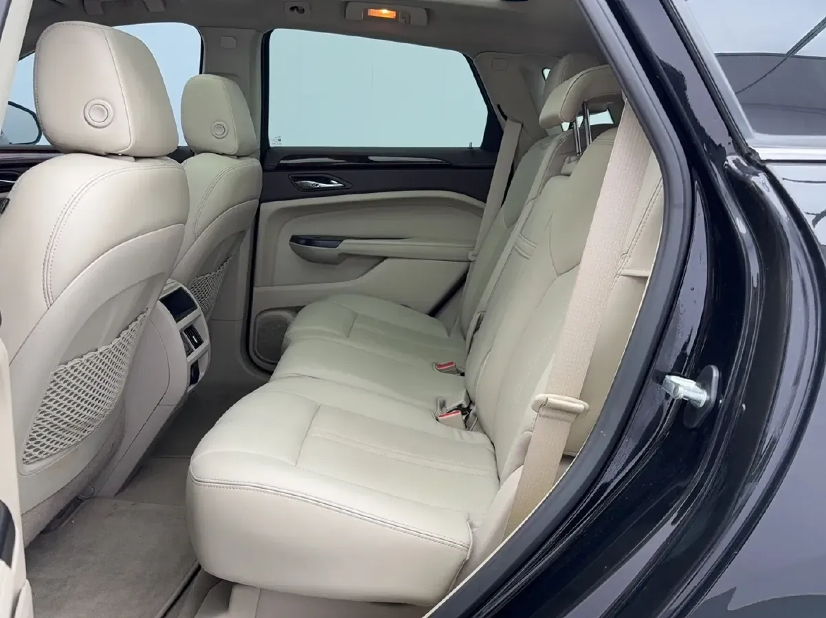 2014 Cadillac SRX 3.0L 271HP V6 6AT,autocango,china used car exporter,china ev exporter,chinese used car exporter,chinese used ev exporter